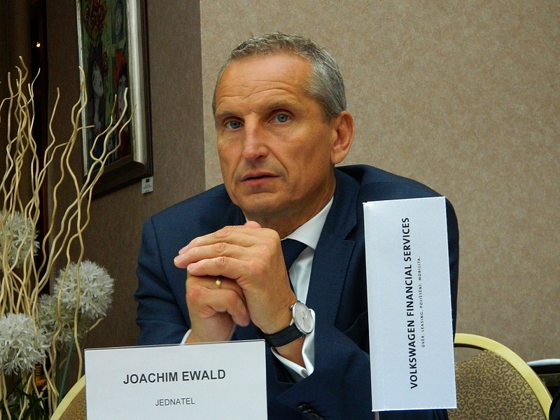 Volkswagen Financial Services i v roce 2015 jedničkou